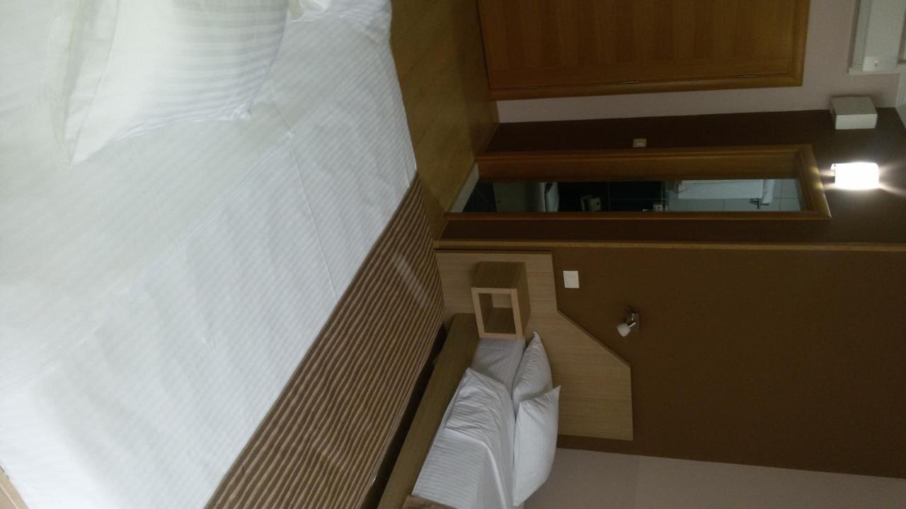 Spa&Hotel Studenac Τρέμπινιε Εξωτερικό φωτογραφία